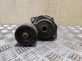 Honda CR-V Generator/alternator belt tensioner 