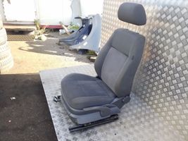 Volkswagen Polo IV 9N3 Front driver seat 