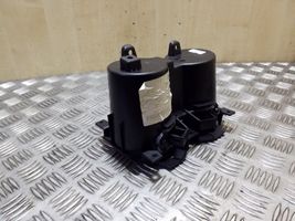 Ford Mondeo MK V Becherhalter Getränkehalter Cupholder vorne DS73F13560A