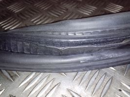 Audi A3 S3 8L Rear door rubber seal (on body) 8L483372179R