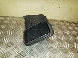 Jeep Grand Cherokee Część rury dolotu powietrza 68105545AA