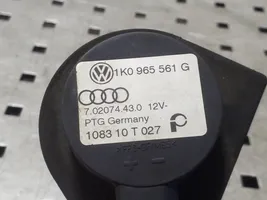 Audi TT TTS Mk2 Sähköinen jäähdytysnesteen apupumppu 1K0965561G