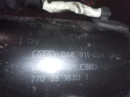 Audi A6 S6 C5 4B Käynnistysmoottori 068911024C