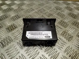 Ford Mondeo MK V Gniazdo / Złącze USB BT4T14F014AE