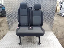 Renault Master III Doppelsitzbank vorne 