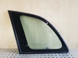 Toyota RAV 4 (XA20) Fenêtre latérale avant / vitre triangulaire 