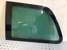 Peugeot 307 Заднее боковое стекло кузова 
