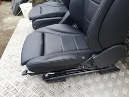 Mercedes-Benz GLC X253 C253 Комплект салона komplektas 