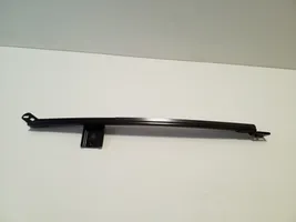 Land Rover Evoque II Rail de pare-brise de porte arrière K8D2255A62BC