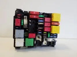 Opel Grandland X Fuse module 9804846880