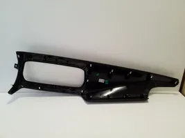 Nissan Qashqai J12 Rivestimento del pannello 682116UV0A