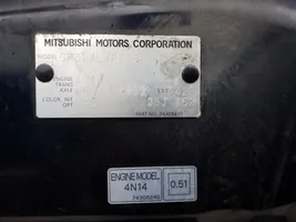 Mitsubishi Outlander Pokrywa przednia / Maska silnika 7430B433