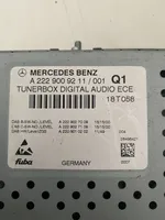 Mercedes-Benz GLE (W166 - C292) Unité principale radio / CD / DVD / GPS A2229009211