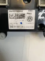 Volkswagen PASSAT B7 Panel klimatyzacji 3AA907044AG