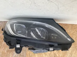 Mercedes-Benz C AMG W205 Lampa przednia A2059060705