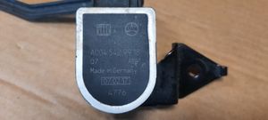 Mercedes-Benz GLE (W166 - C292) Sensor de altura delantera de la suspensión neumática A0045429918