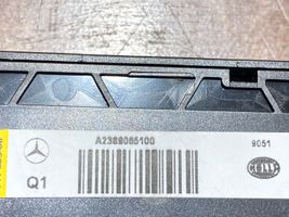 Mercedes-Benz S W222 Lampka podsufitki tylna A2389065100