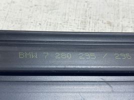 BMW 4 F32 F33 Uszczelka pokrywy silnika / maski przedniej 7280295