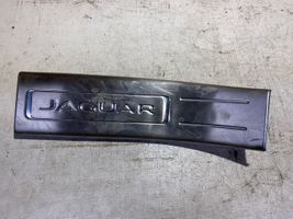 Jaguar XJ X351 Copertura del rivestimento del sottoporta posteriore AW93F13245
