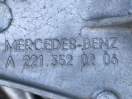 Mercedes-Benz S W222 Berceau moteur A2213520206