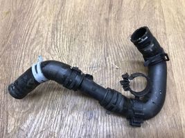 Porsche Macan Tuyau de liquide de refroidissement moteur 95B819350A