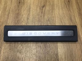 Land Rover Discovery 5 Other sill/pillar trim element HY3213201BB8