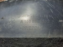 Mercedes-Benz GLE (W166 - C292) Takapyörän sisälokasuojat A1668841322