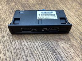 Mercedes-Benz GLE (W166 - C292) Connettore plug in USB A1728202000