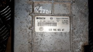 Volkswagen PASSAT B4 Calculateur moteur ECU 028906021AT