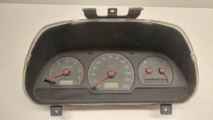 Volvo S40, V40 Tachimetro (quadro strumenti) 30889704