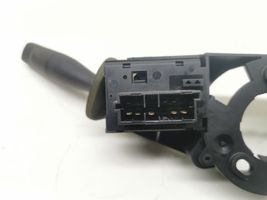 Peugeot 106 Leva/interruttore dell’indicatore di direzione e tergicristallo 61557121