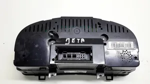 Volkswagen Jetta V Speedometer (instrument cluster) 1K0920963B