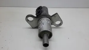 Volkswagen PASSAT B5.5 Master brake cylinder 72068