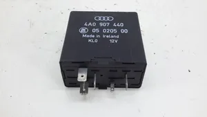 Audi A6 S6 C5 4B Window wiper interval relay 4A0907440