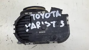 Toyota Yaris Valvola a farfalla 220300Q010