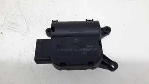 Volkswagen Touran I Air flap motor/actuator 0132801338