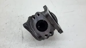 Volkswagen Touran I Throttle valve 038129637D