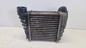 Audi A3 S3 8L Starpdzesētāja radiators 1J0145803F