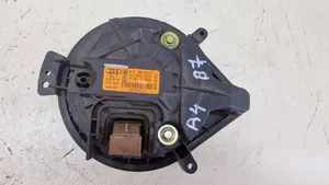 Audi A4 S4 B7 8E 8H Ventola riscaldamento/ventilatore abitacolo 8E1820021E