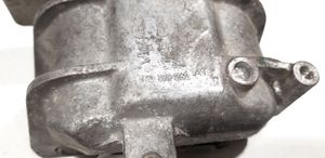 Volkswagen Eos Engine mount bracket 1K0199262