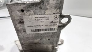 Mercedes-Benz C AMG W205 Refroidisseur d'huile moteur A0995002500