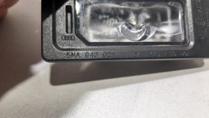 Audi A6 S6 C8 4K Lampa oświetlenia tylnej tablicy rejestracyjnej 5NA943021