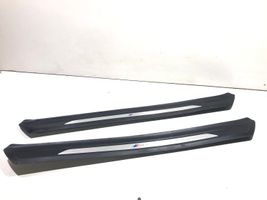 BMW 4 F32 F33 Garniture marche-pieds avant 8054525