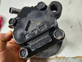 Mitsubishi L200 Power steering pump 