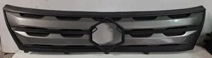 Suzuki Vitara (LY) Grille calandre supérieure de pare-chocs avant 