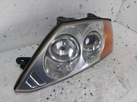 Hyundai Tiburon Lampa przednia 