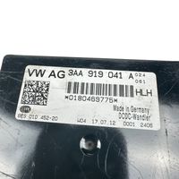 Volkswagen Golf VI Voltage converter/converter module 3AA919041A