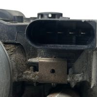 Audi A6 S6 C6 4F Etupyyhkimen vivusto ja moottori 4F1955023K