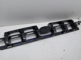 Hyundai Accent Front bumper upper radiator grill 256025010C