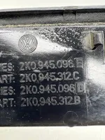 Volkswagen Caddy Moulure de garniture de feu arrière / postérieur 2K0945096D